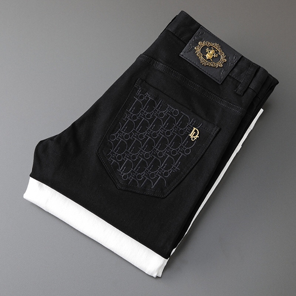 ブランドジーンズ正面デザイン